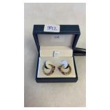 10 KT GOLD EARRINGS W/ STONES