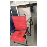 2 FOLDING LAWN CHAIRS