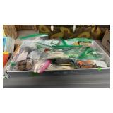 GROUP OF VINTAGE ITEMS-PENS, CAPS, STRAIGHT RAZORS