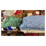 BX W/ BLANKETS & KNITTED BLANKETS & BED SPREADS