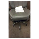 2004 OLDSMOBLIE SILOUTTE 50500 SEAT ON SWIVEL