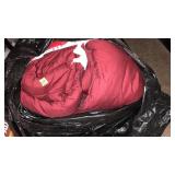 BAG W/ MAROON COMFORTER SET