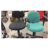 2 OFFICE CHAIRS