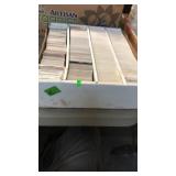 LARGE BOX OF SPORTS TRADING CARDS