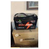 LITHIUM 12.8V TROLLING MOTOR BATTERY, LOOKS NEW