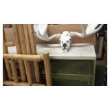 LONG COUNTER & PEG BOARD DISPLAY 96' LONG