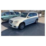 2010 MERCEDES BENZ GLK W/ 142,761 MILES