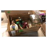 BX  W/ LIQUOR BOTTLE & FIGURINES