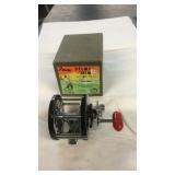 PENN DELMAR NO. 285 SALT WATER REEL W/ ORIGINAL BX