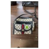 GUCCI LADIES PURSE W/ MATCHING WALLET