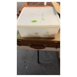 TUB OF ARTIST PAINT & WOOD BOX W/ ARTIST PAINT