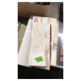 GROUP OF SPORTS TRADING CARDS