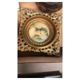 GROUP OF COLLECTIBLE ITEMS