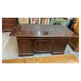 WOOD DESK 64'X30'X30'