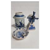 3 - DELFTS HOLLAND TOURIST ITEMS