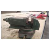 GRIZZLY G9002 BENCH VISE