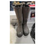 MUCK BOOTS MEN'S SZ 10