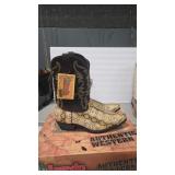 LAREDO SNAKE PRT COWBOY BOOTS SZ 13M
