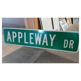 APPLEWAY - METAL SIGN