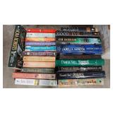 NORA ROBERTS & DANIELLE STEEL BOOKS