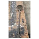 ANTIQUE LED LADLE 40'