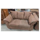 LOVE SEAT