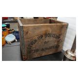 SEVEN UP BOTTLING CO. LOS ANGELES VTG WOOD CRATE