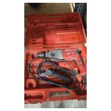 MILWAUKEE HD 1/2' HAMMER DRILL