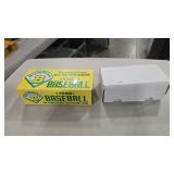 2 BOXES OF SPORTS CARDS