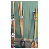 PITCH FORK, SHOVEL & LAWN EDGER