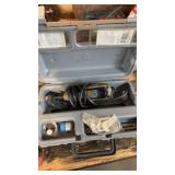DREMEL ROTARY TOOL W/ CASE