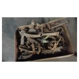 BX OF VINTAGE TRAPS