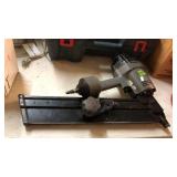 SENCO ANGLE FRAMING NAILER