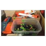 GROUP OF NERF GUNS & FOAM AMMUNITION