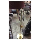 ADJUSTABLE BRASS FLOOR LAMP AND BISSEL FLOOR