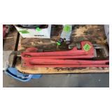 2 PIPE WRENCHES