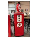 ROADSIDE RELICS TEXACO GAS PUMP