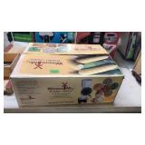 WONDER MILL WONDER JR. HAND CRANK GRAIN GRINDER