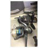 2 SPINNING REELS