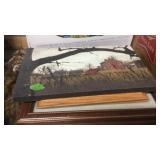 GROUP OF PICTURES & FRAMES