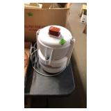 ACME SUPREME JUICERATOR