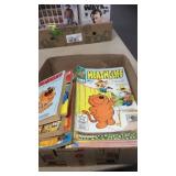 GROUP OF COMIC BOOKS