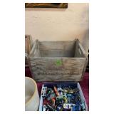 GARDEN CITY DAIRY WOOD CRATE