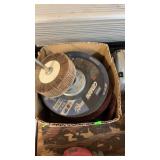 GROUP OF 5 1/4' GRINDING DISCS