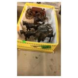 MINIATURE HORSE & STAGE COACH