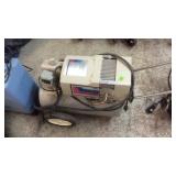 CAMPBELL HOUSEFELD SUPER PAL 1 HP AIR COMPRESSOR