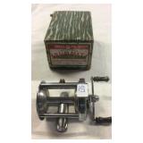 PFLUEGER SUMMIT NO 1993-L LEVEL WIND REEL IN