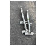 PAIR OF LADDER JACKS