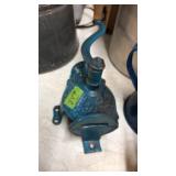 CRYSTAL COFFEE GRINDER **MISSING JAR