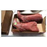 LADIES BOOTS SIZE 6 1/2M